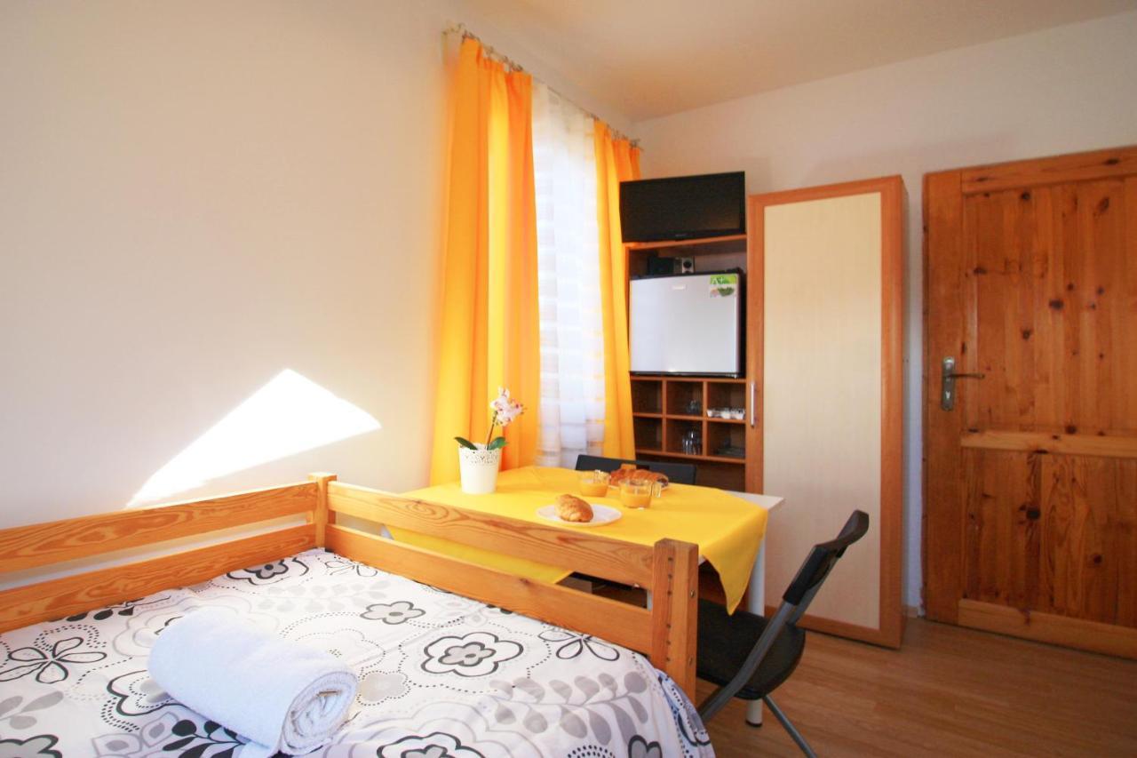 Bieszczadzki Brat Apartamenty Polańczyk Exterior foto